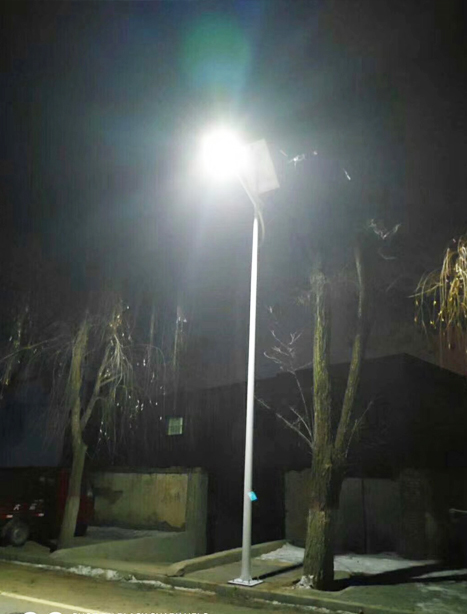 积石山县那曲太阳能路灯项目