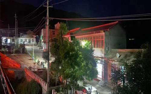 那曲太阳能路灯防雷接地做法详解