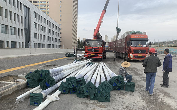 那曲农村太阳能路灯安装全解析：庭院太阳能路灯施工指南