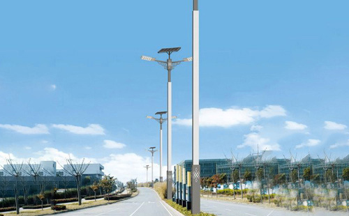 那曲充放电检测实战：太阳能路灯运维笔记——零成本判断电池健康与光伏效能