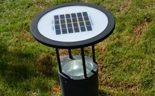 那曲别墅庭院氛围营造：草坪灯选型与布光技巧